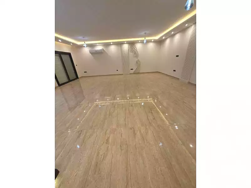 https://aqarmap.com.eg/ar/listing/6958395-for-rent-cairo-new-cairo-compounds-azzar