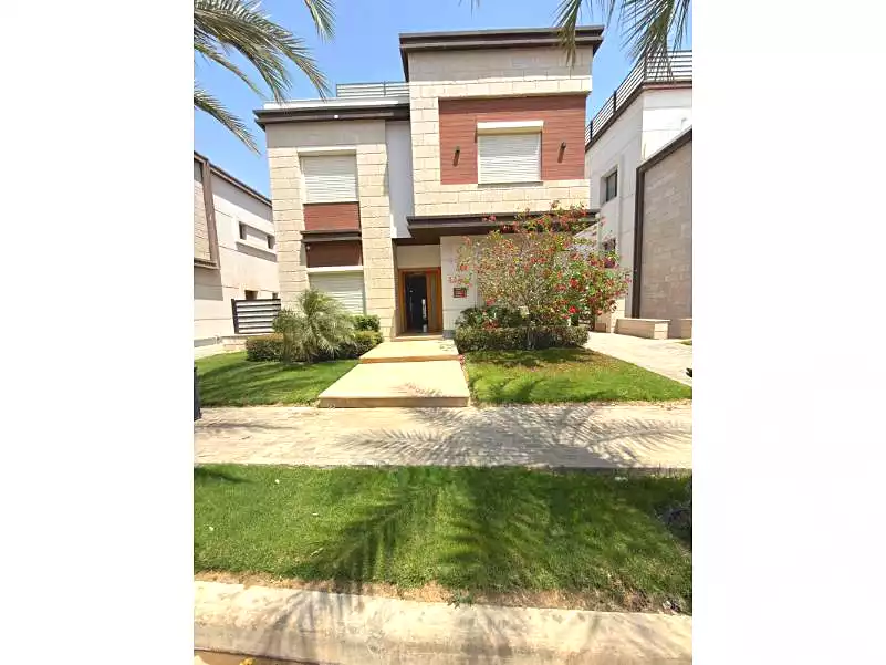 https://aqarmap.com.eg/ar/listing/6958395-for-rent-cairo-new-cairo-compounds-azzar