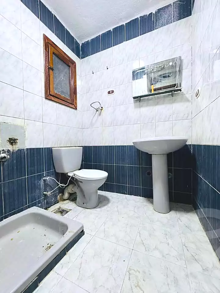 https://aqarmap.com.eg/ar/listing/6958409-for-sale-alexandria-al-agamy-shataa-el-nakheel