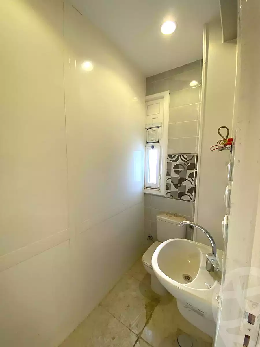 https://aqarmap.com.eg/ar/listing/6958668-for-rent-cairo-downtown-tl-t-hrb