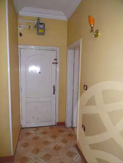 https://aqarmap.com.eg/en/listing/6958716-for-sale-cairo-madinat-el-salam