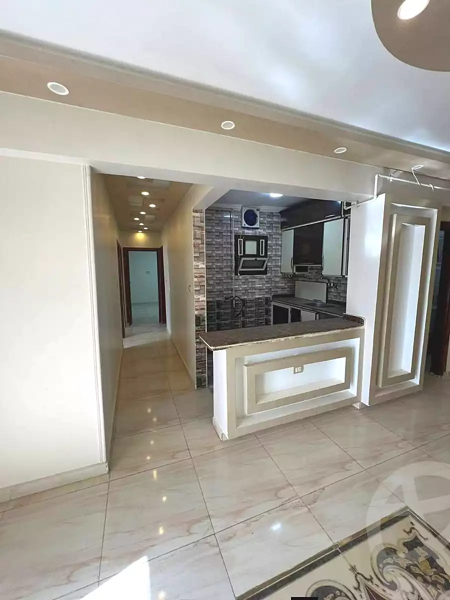 https://aqarmap.com.eg/ar/listing/6958786-for-sale-alexandria-al-agamy-lbytsh-bianchiii