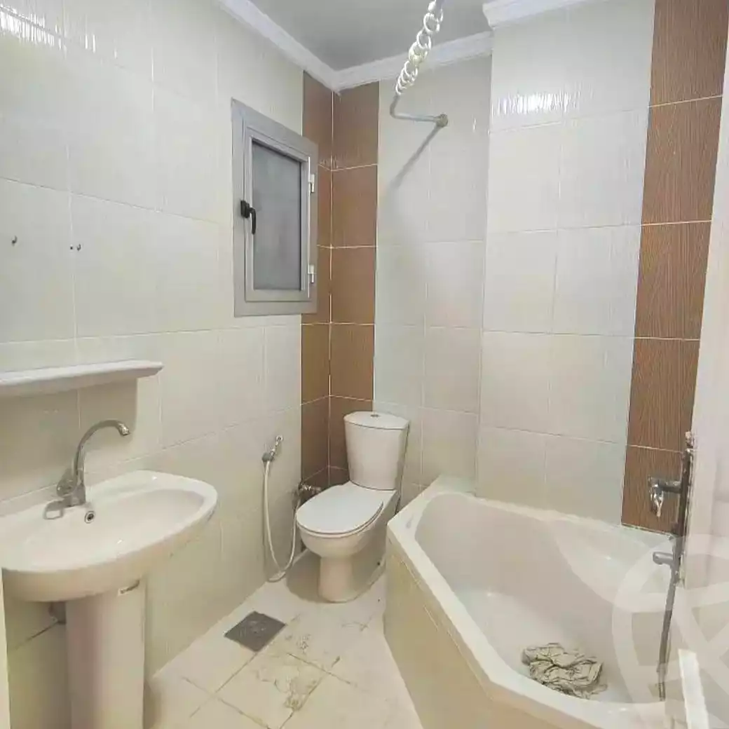 https://aqarmap.com.eg/ar/listing/6958910-for-sale-alexandria-sydy-bshr-sydy-bshr-bhry-khalil-hamada-st