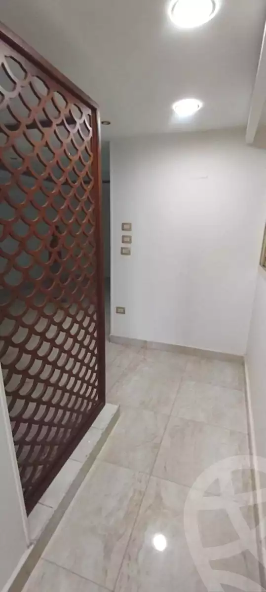 https://aqarmap.com.eg/en/listing/6958822-for-rent-cairo-downtown-bab-el-loaa-el-tahrir-st