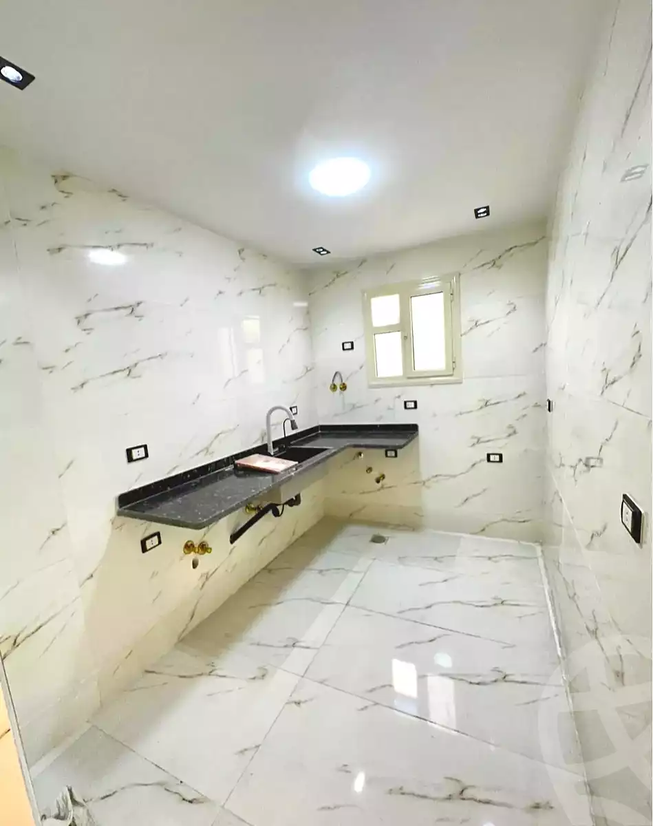 https://aqarmap.com.eg/ar/listing/6960525-for-sale-alexandria-al-agamy-lbytsh-shahr-al-assal-st