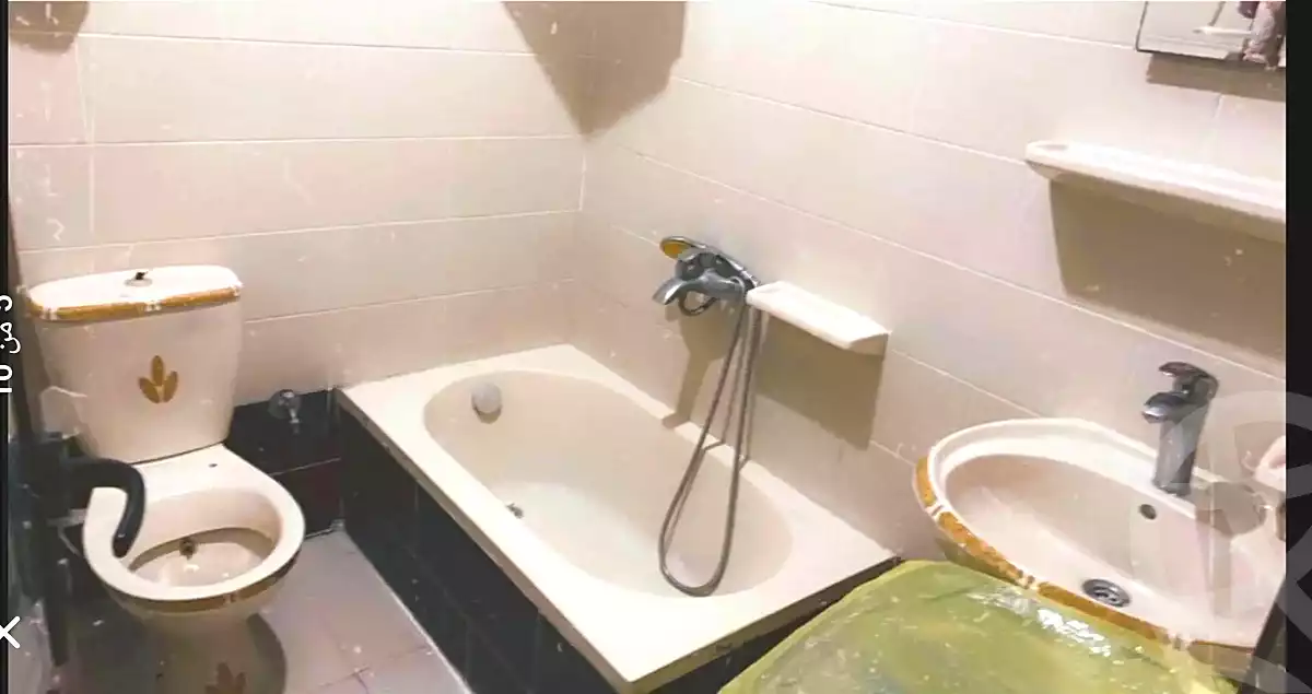 https://aqarmap.com.eg/en/listing/6960671-for-sale-alexandria-sydy-bshr-sydy-bshr-bhry-mohamed-el-srafi-st.