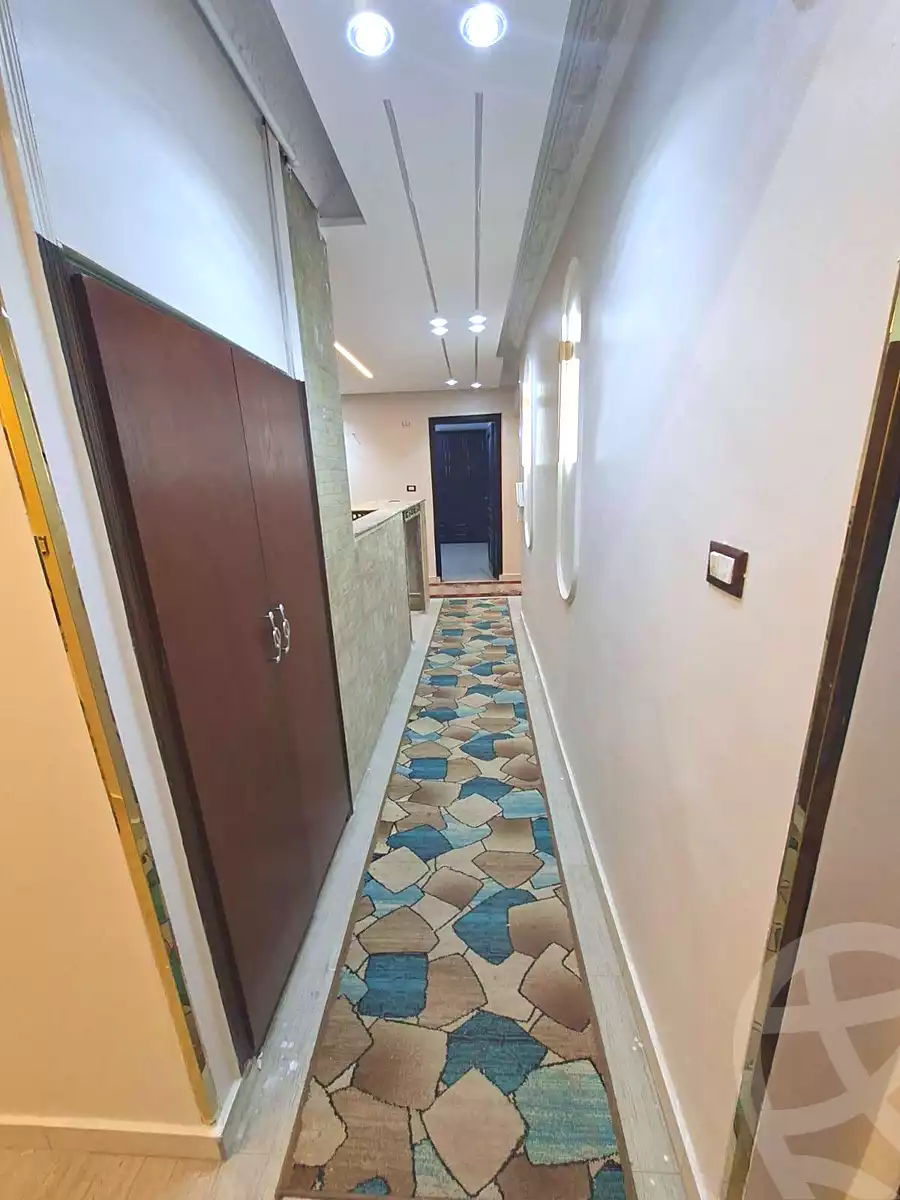 https://aqarmap.com.eg/ar/listing/6961018-for-sale-cairo-helwan-helwan-el-sharkeya-mostafa-safwat-st