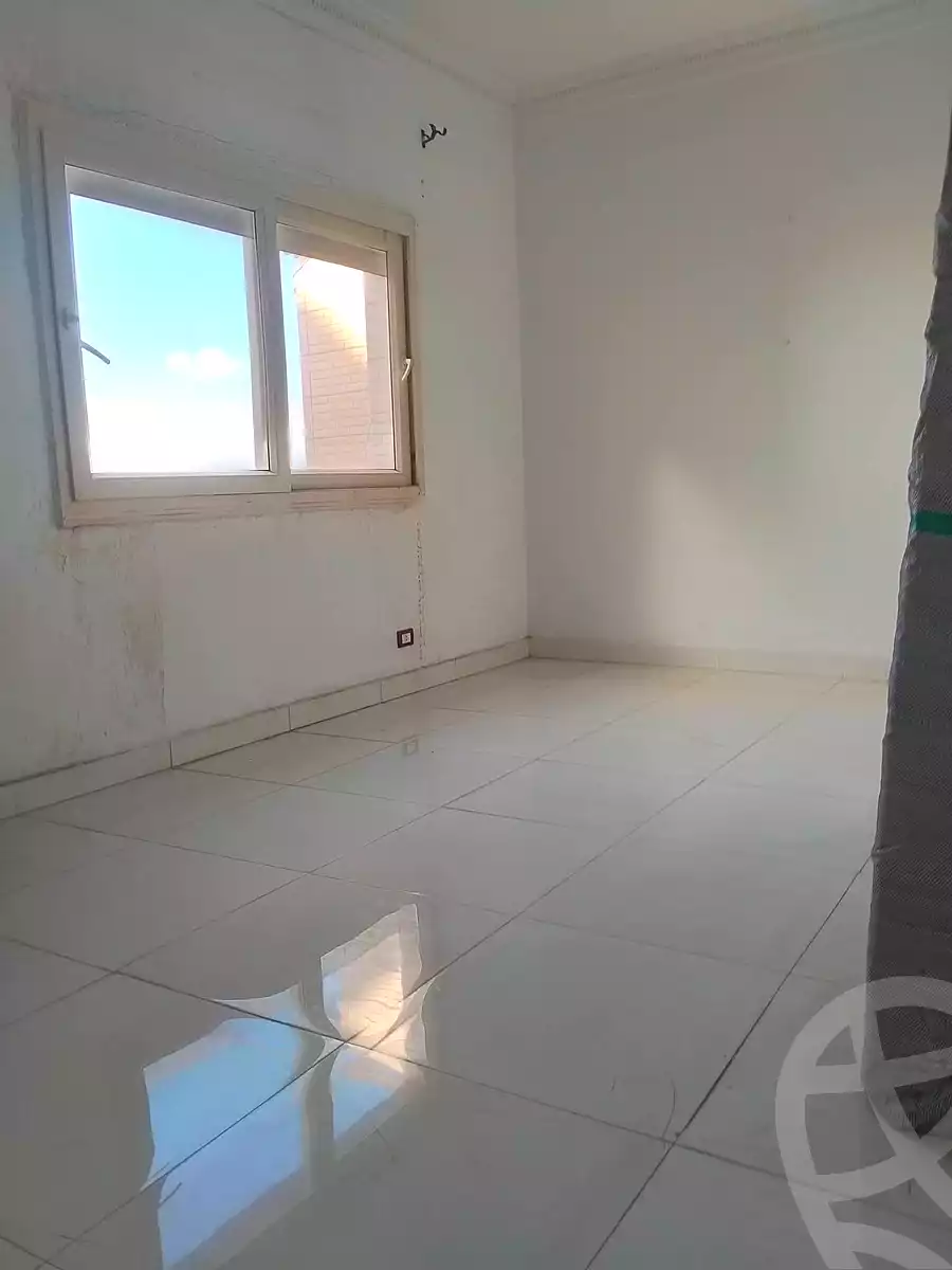 https://aqarmap.com.eg/en/listing/6961070-for-sale-alexandria-camp-cesar-el-gaish-rd