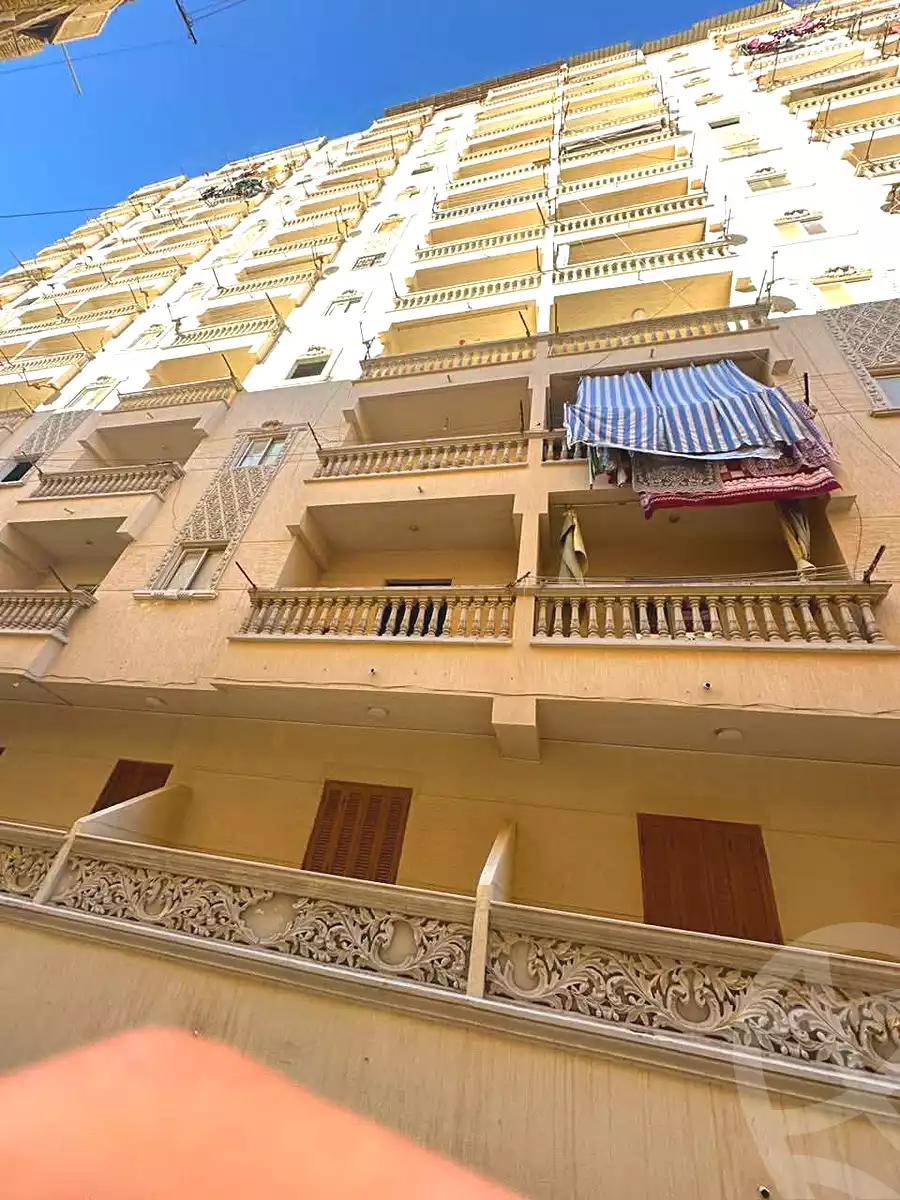 https://aqarmap.com.eg/en/listing/6961111-for-sale-alexandria-al-agamy-el-hanouvel