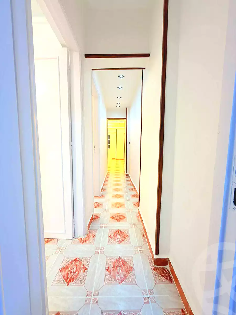 https://aqarmap.com.eg/ar/listing/6961124-for-sale-alexandria-al-agamy-shataa-el-nakheel