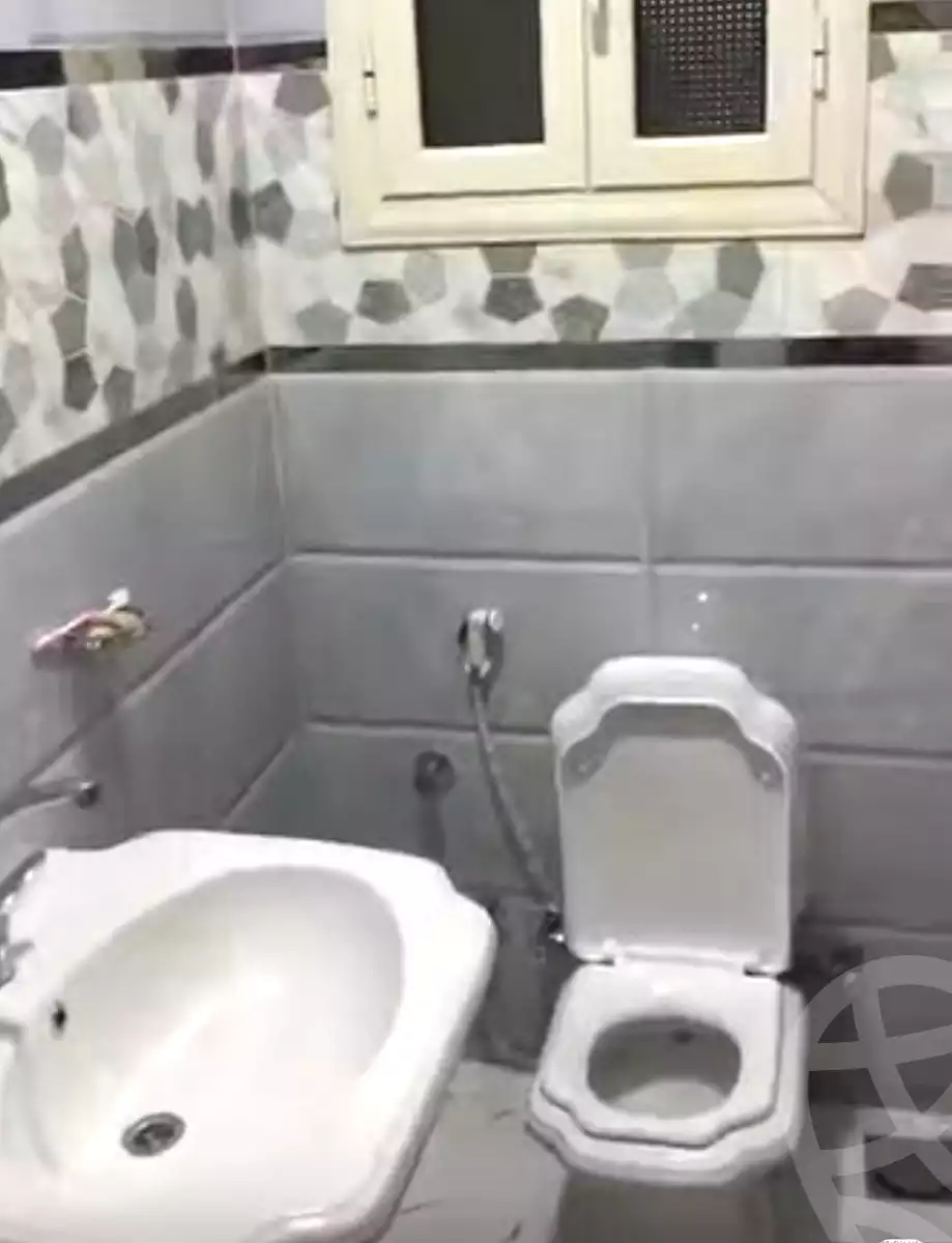 https://aqarmap.com.eg/ar/listing/6961150-for-sale-cairo-ain-shams-asham-allah-st