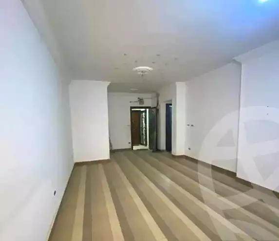 https://aqarmap.com.eg/ar/listing/6961357-for-rent-alexandria-ganaklis