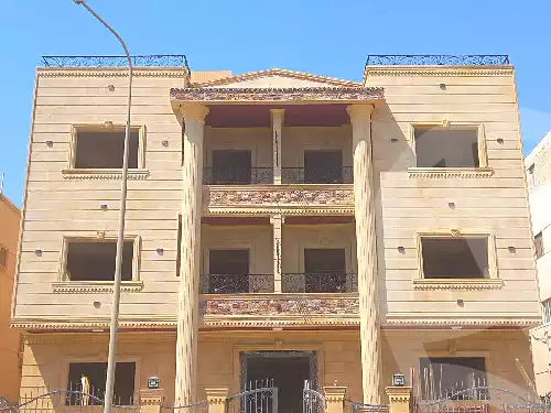 https://aqarmap.com.eg/ar/listing/6800349-for-sale-cairo-el-shorouk-lmntq-lthmn-neighbourhood-1