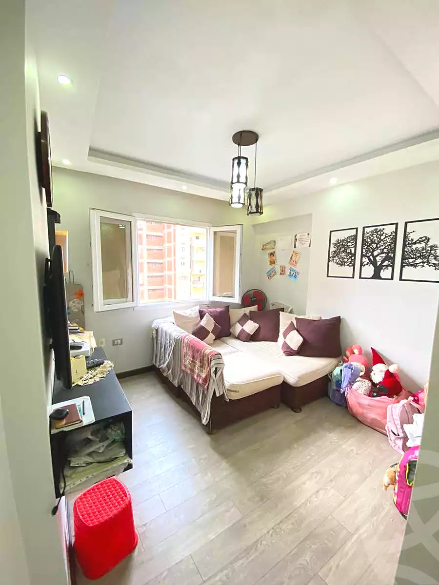 https://aqarmap.com.eg/ar/listing/6962060-for-sale-alexandria-al-agamy-lbytsh-bianchiii