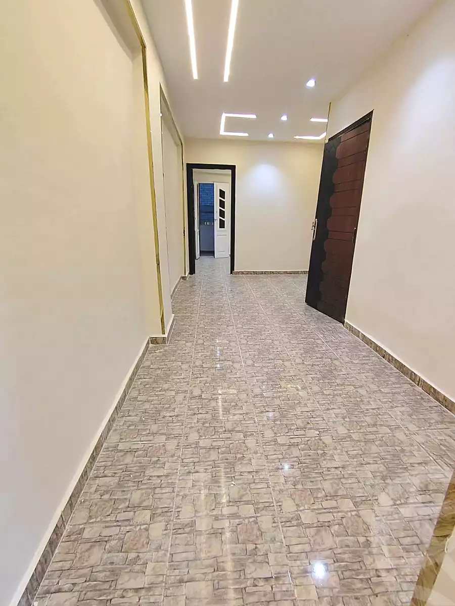 https://aqarmap.com.eg/en/listing/6962386-for-sale-alexandria-lsywf-el-falki