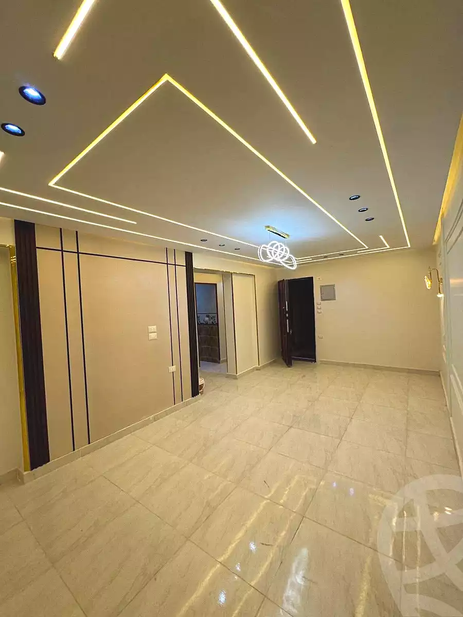 https://aqarmap.com.eg/ar/listing/6962395-for-sale-cairo-elnozha-Streettt-27