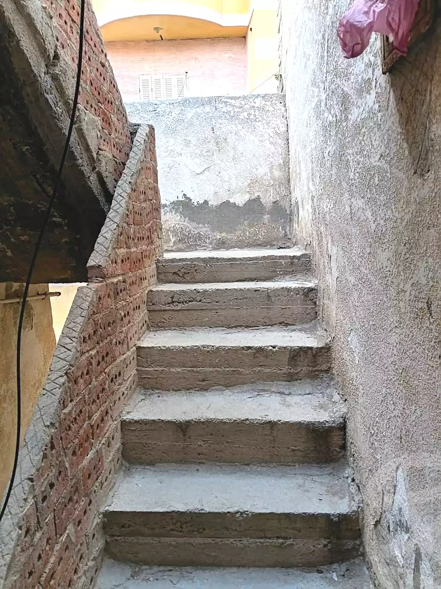 https://aqarmap.com.eg/ar/listing/6962544-for-sale-alexandria-al-agamy-el-hanouvel-el-salam-st