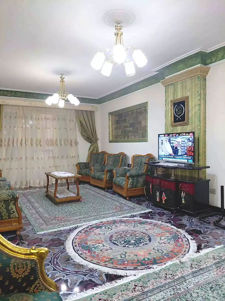 https://aqarmap.com.eg/ar/listing/6962726-for-sale-alexandria-sydy-bshr-sydy-bshr-bhry-shr-khld-bn-lwlyd