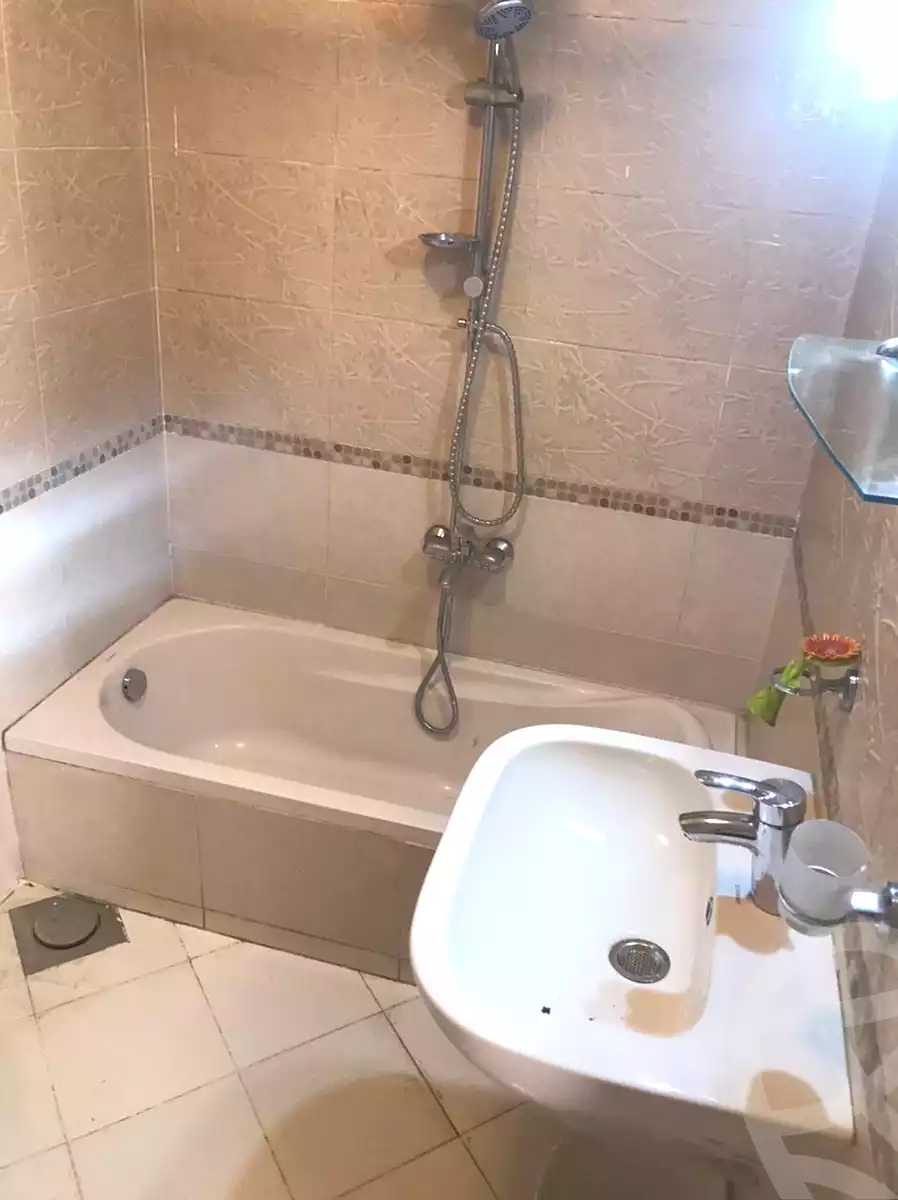 https://aqarmap.com.eg/ar/listing/6963039-for-sale-cairo-el-maadi-compounds-maadi-grand-city