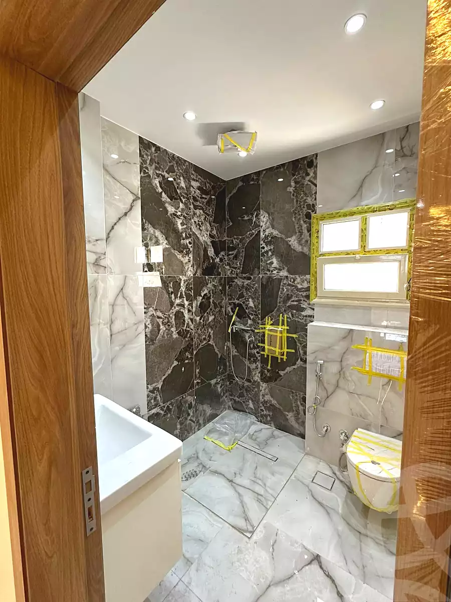 https://aqarmap.com.eg/ar/listing/6963333-for-sale-cairo-el-sheikh-zayed-city-el-hay-elsabeaa-lbstn