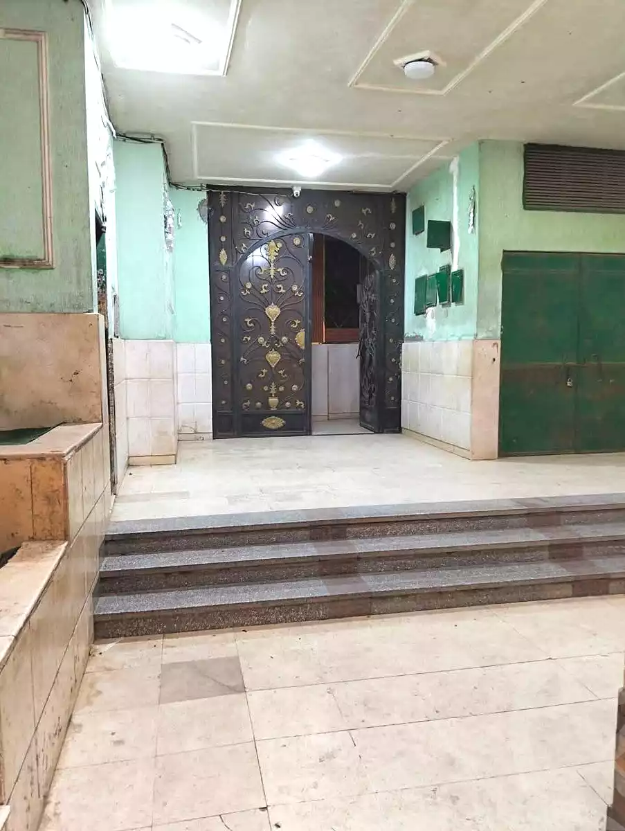 https://aqarmap.com.eg/ar/listing/6963541-for-sale-cairo-helwan-sherif-st