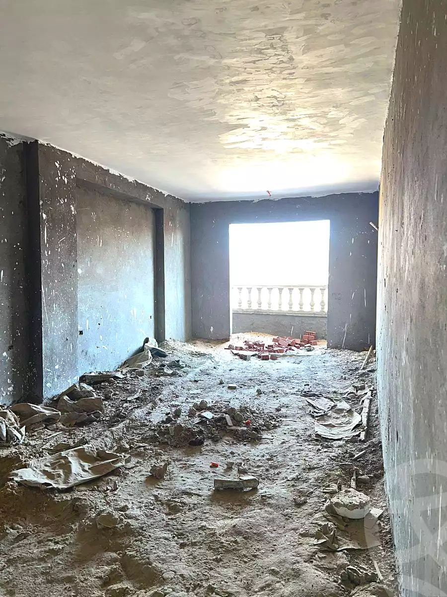 https://aqarmap.com.eg/en/listing/6963836-for-sale-cairo-el-haram-el-lebeny-soltan-khattab-st