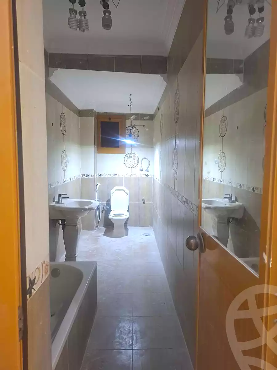 https://aqarmap.com.eg/ar/listing/6963862-for-sale-cairo-helwan-helwan-el-sharkeya-thabit-basha-st