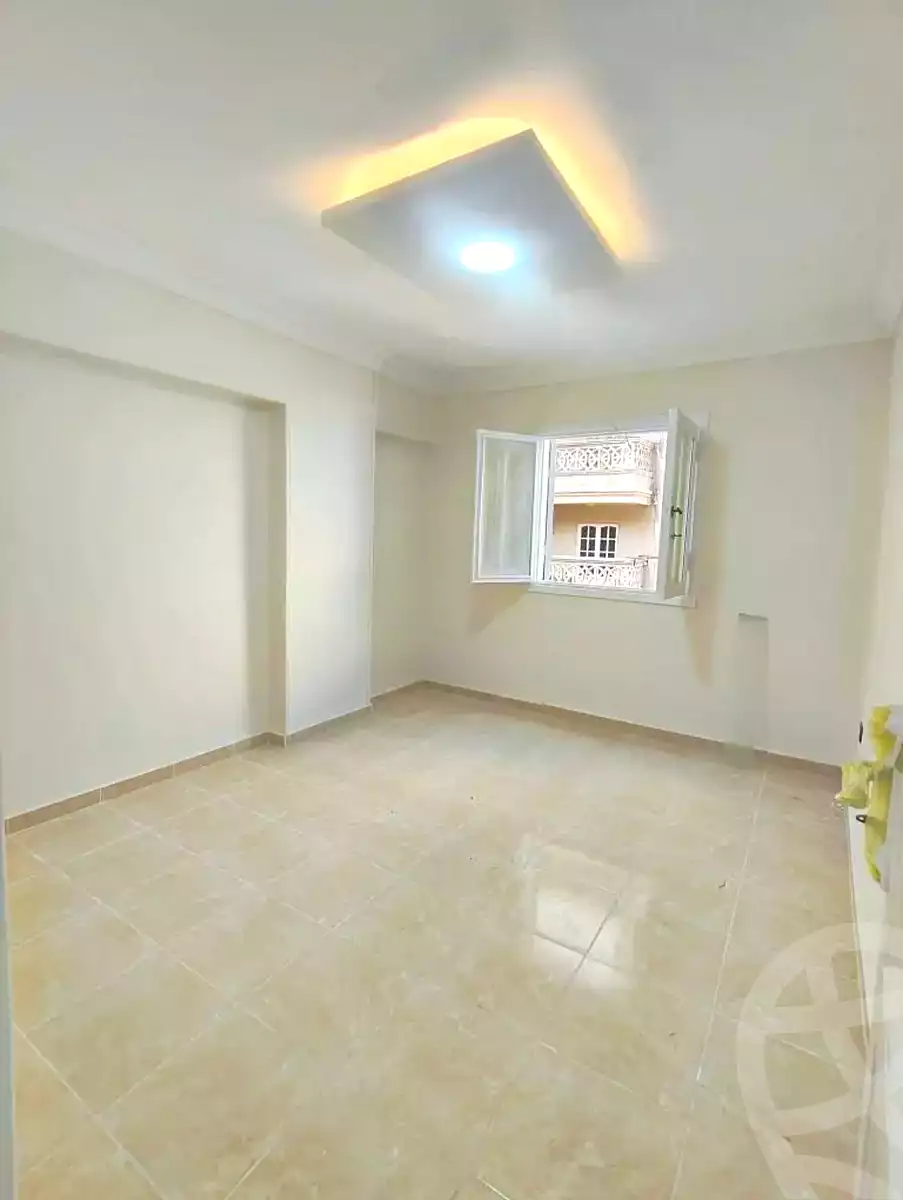 https://aqarmap.com.eg/ar/listing/6963856-for-sale-alexandria-sydy-bshr-sydy-bshr-bhry-khalil-hamada-st