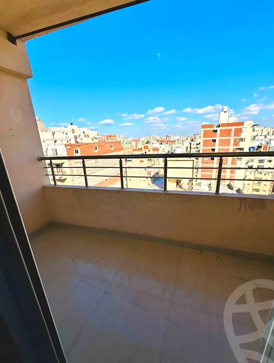 https://aqarmap.com.eg/ar/listing/6963901-for-sale-alexandria-sydy-bshr-tryq-ljysh
