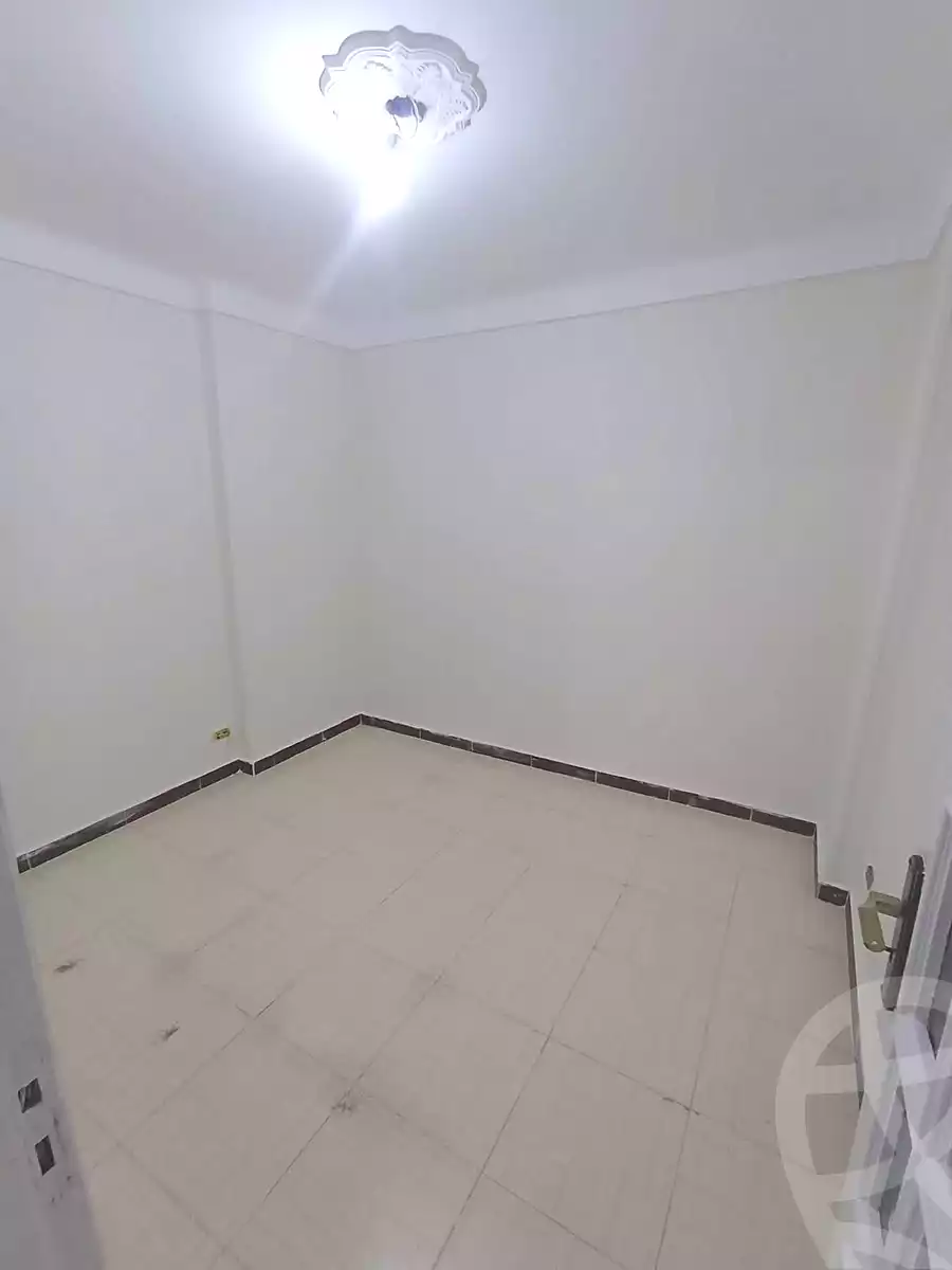 https://aqarmap.com.eg/ar/listing/6963944-for-sale-alexandria-lsywf-el-falki