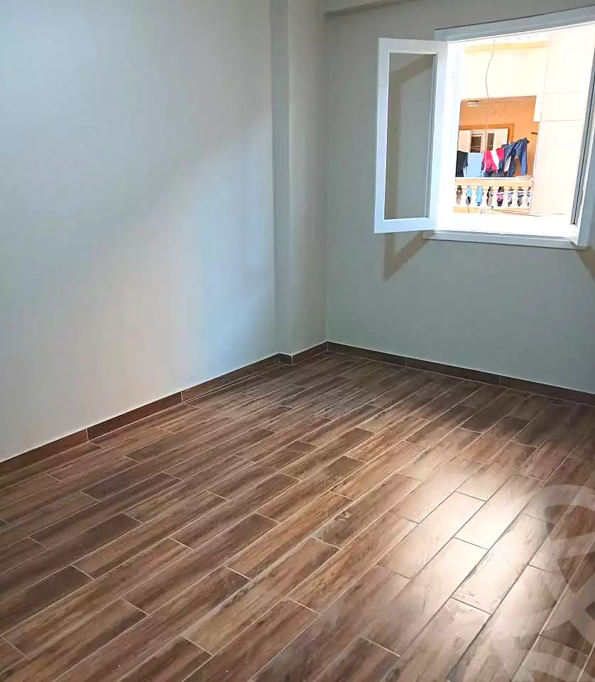 https://aqarmap.com.eg/ar/listing/6963942-for-sale-alexandria-el-asafra-ahmed-tiesser-st