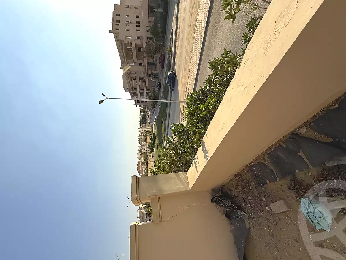 https://aqarmap.com.eg/ar/listing/6963947-for-sale-cairo-el-shorouk-compounds-el-patio-5-east