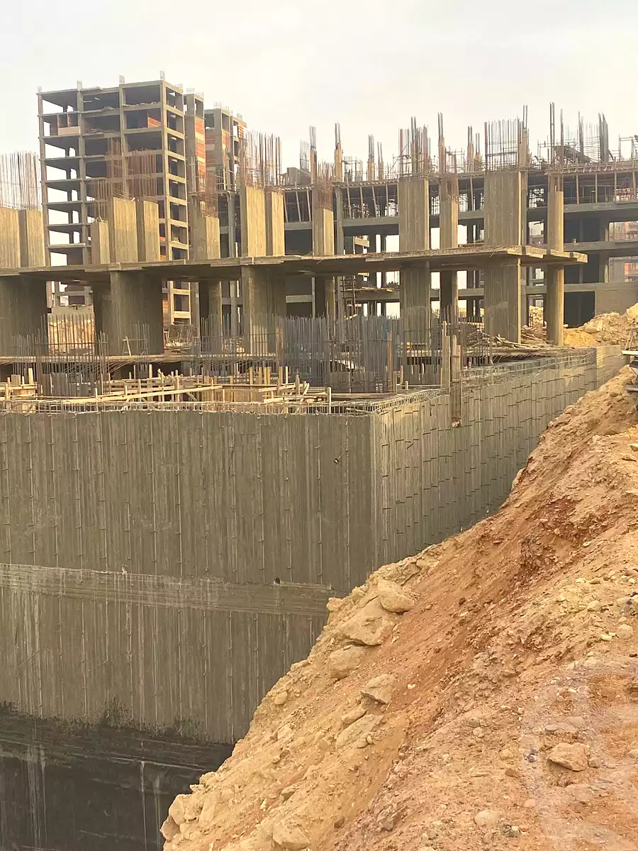 https://aqarmap.com.eg/ar/listing/6964342-for-sale-cairo-new-administrative-capital-ldwn-twn-knywn-byzns-kwmblks-dyr-msr