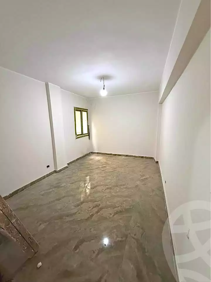 https://aqarmap.com.eg/ar/listing/6964424-for-sale-alexandria-sydy-bshr-sydy-bshr-bhry-street-16