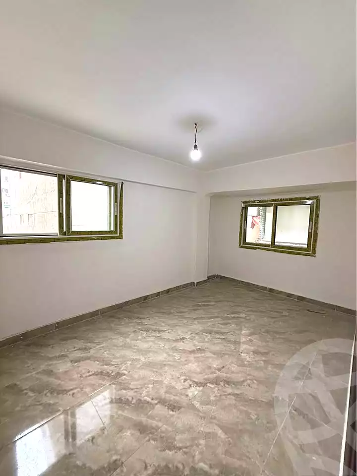 https://aqarmap.com.eg/ar/listing/6964424-for-sale-alexandria-sydy-bshr-sydy-bshr-bhry-street-16