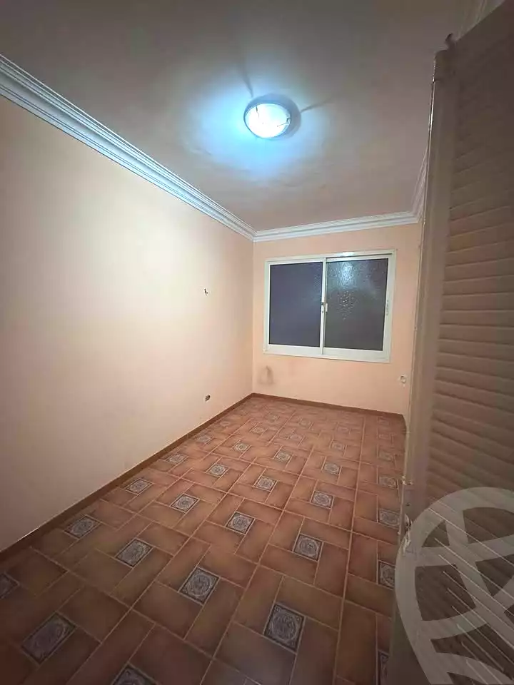 https://aqarmap.com.eg/ar/listing/6964471-for-sale-cairo-helwan-mahmoud-khater-st