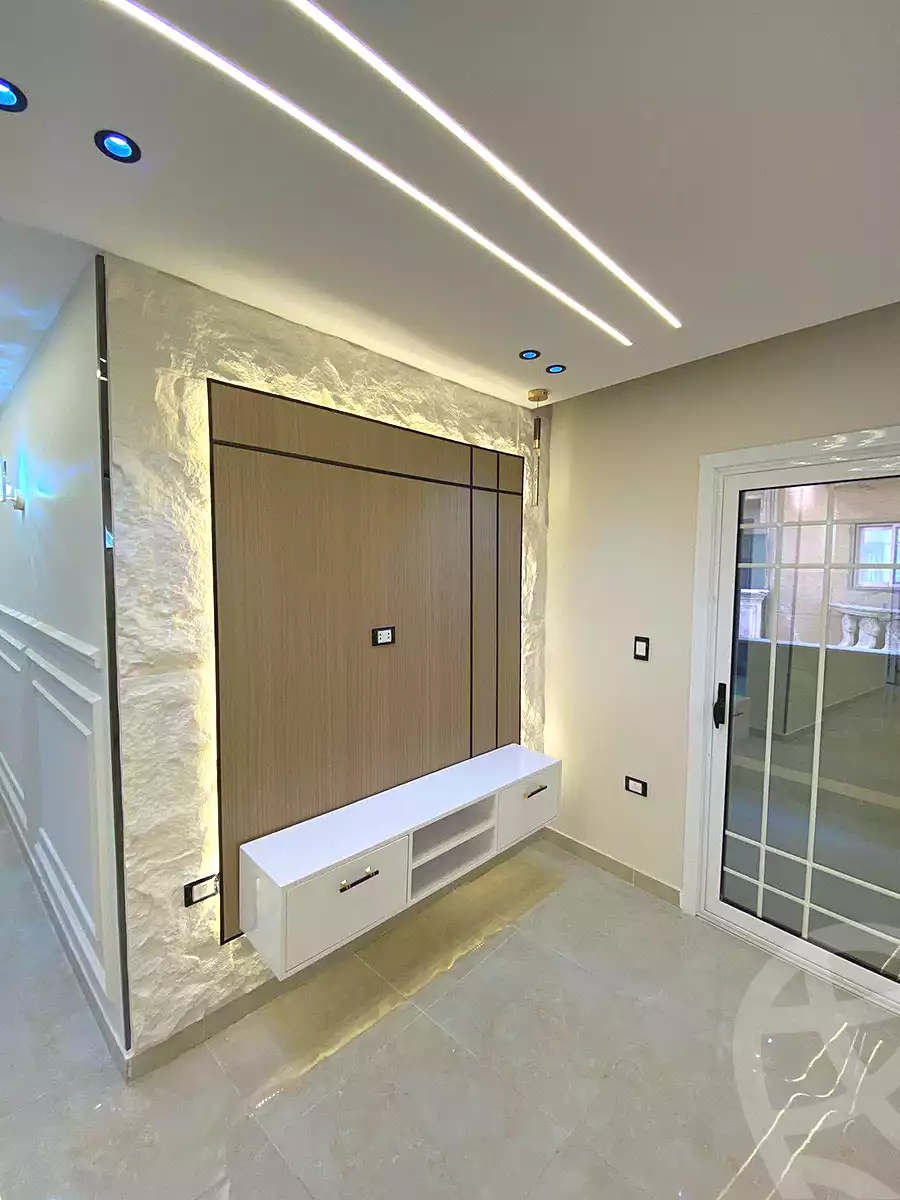 https://aqarmap.com.eg/ar/listing/6964786-for-sale-alexandria-al-agamy-lbytsh-el-reyad-st