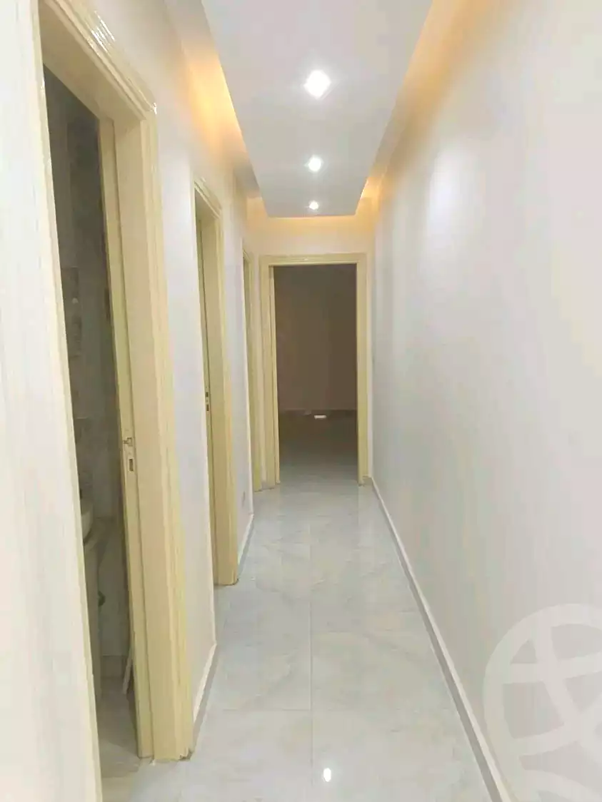 https://aqarmap.com.eg/en/listing/6965061-for-rent-cairo-ain-shams-jsr-lswys