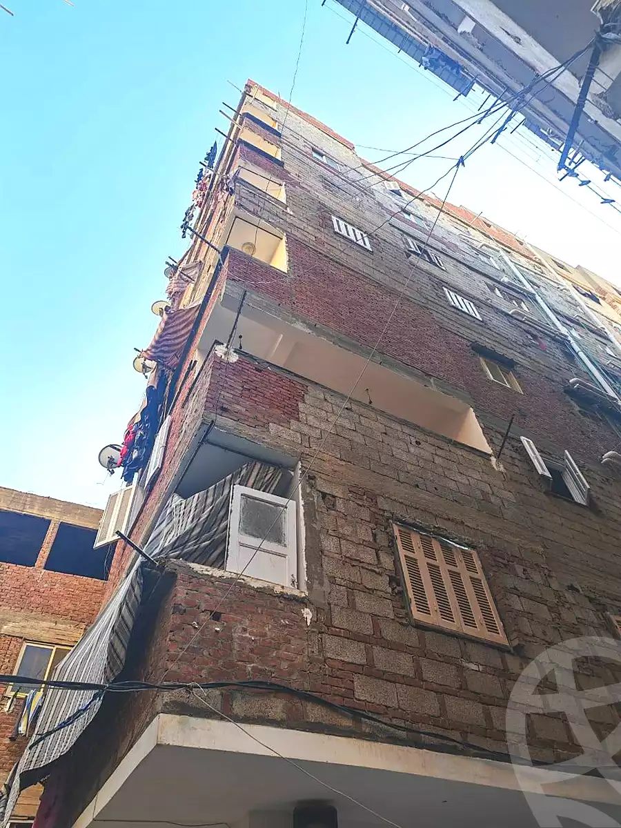 https://aqarmap.com.eg/en/listing/6965091-for-sale-alexandria-al-agamy-el-hanouvel-kasr-al-quiri-st-1