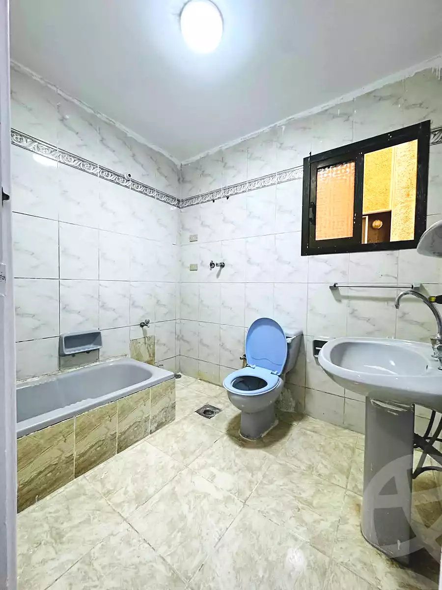 https://aqarmap.com.eg/ar/listing/6965135-for-sale-alexandria-al-agamy-shataa-el-nakheel