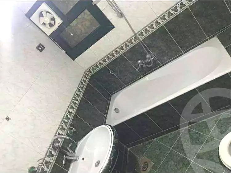 https://aqarmap.com.eg/ar/listing/6965269-for-rent-cairo-helwan-helwan-el-sharkeya-khesro-basha-st