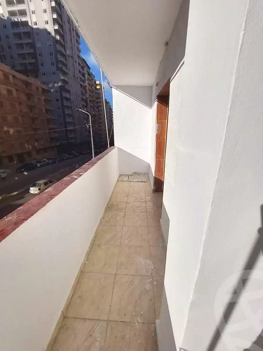 https://aqarmap.com.eg/en/listing/6965326-for-sale-alexandria-sydy-bshr-sydy-bshr-bhry-shr-mhmwd-l-yswy