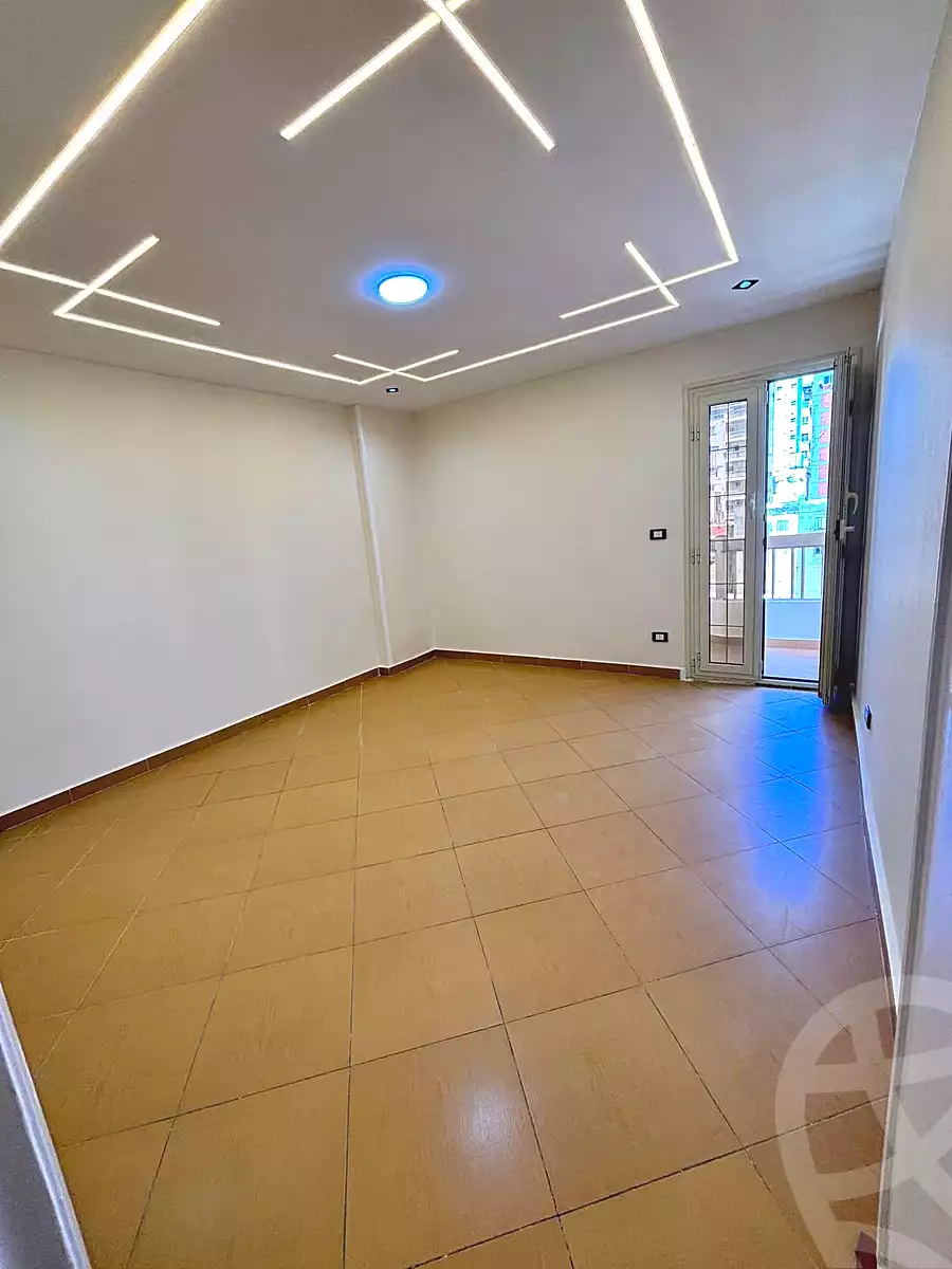 https://aqarmap.com.eg/ar/listing/6965510-for-sale-alexandria-miami-mahmoud-el-isawy-st