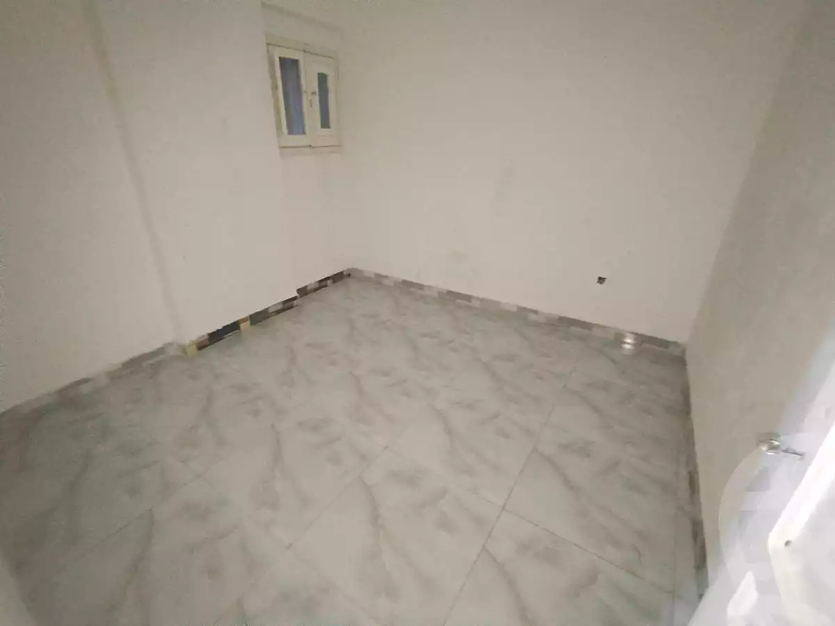 https://aqarmap.com.eg/ar/listing/6965526-for-sale-alexandria-al-agamy-el-hanouvel-el-kholafaa-el-rashdeen-st