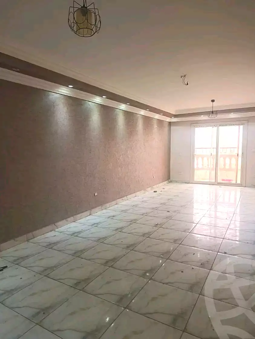 https://aqarmap.com.eg/ar/listing/6965841-for-rent-cairo-ain-shams-jsr-lswys