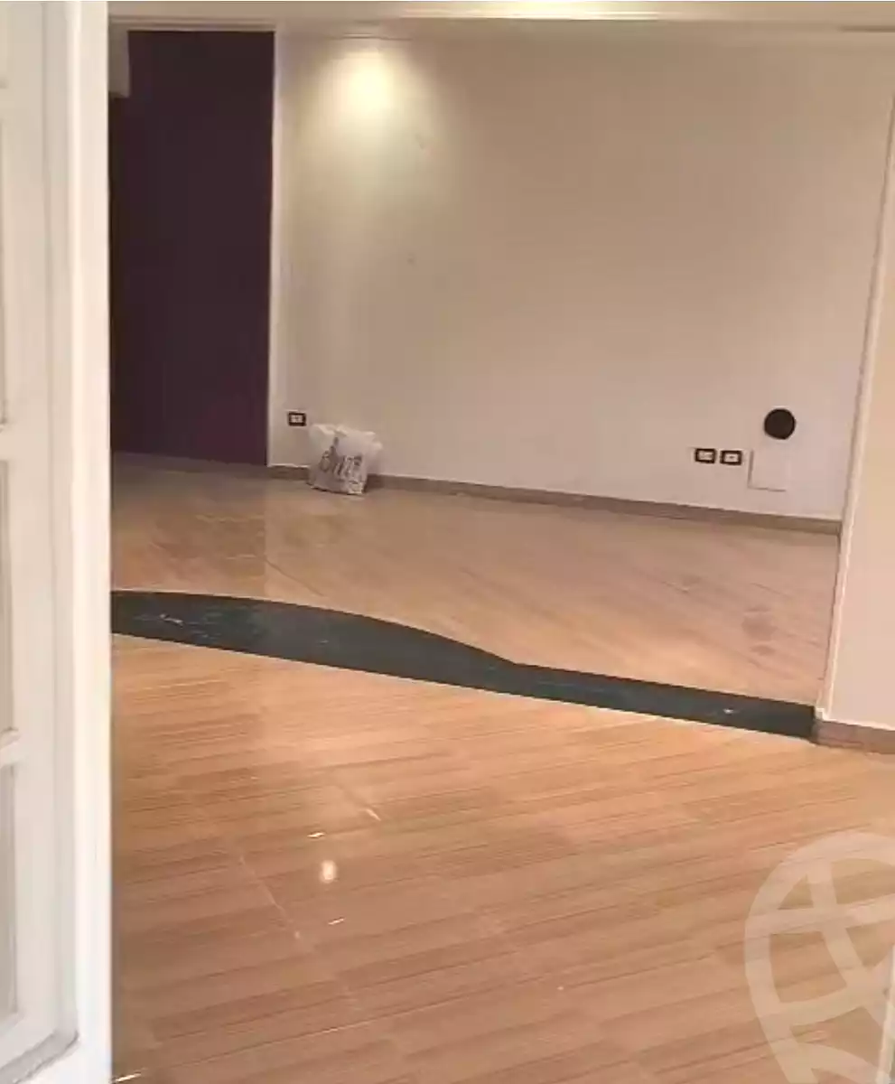 https://aqarmap.com.eg/ar/listing/6965870-for-sale-cairo-ain-shams-ahmed-esmat-st