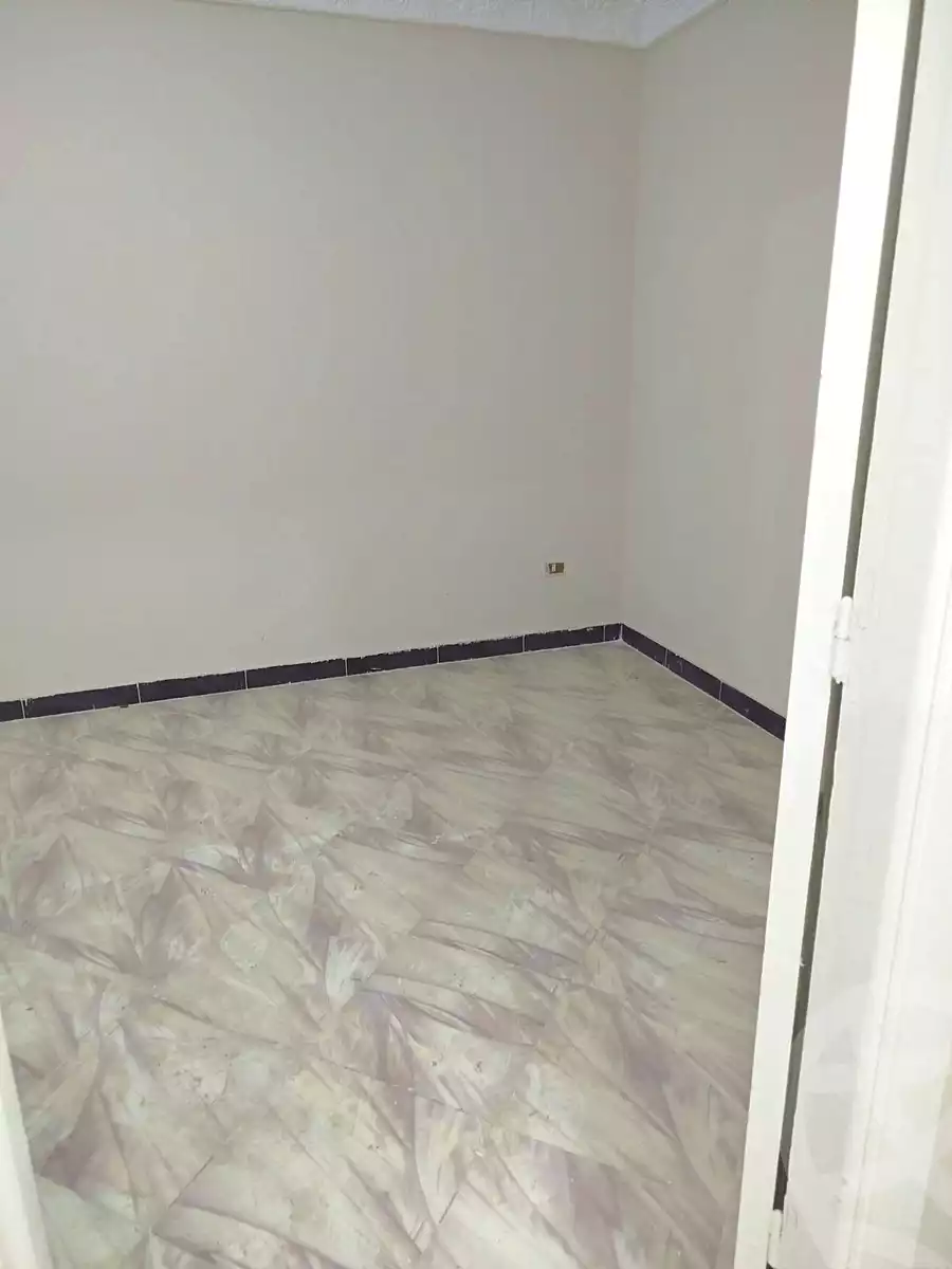 https://aqarmap.com.eg/ar/listing/6966132-for-sale-alexandria-al-agamy-el-hanouvel-el-kholafaa-el-rashdeen-st