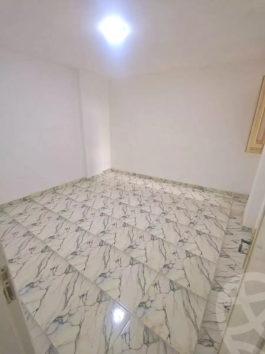 https://aqarmap.com.eg/ar/listing/6966144-for-sale-alexandria-al-agamy-el-hanouvel-abo-bakr-el-sedeek-st