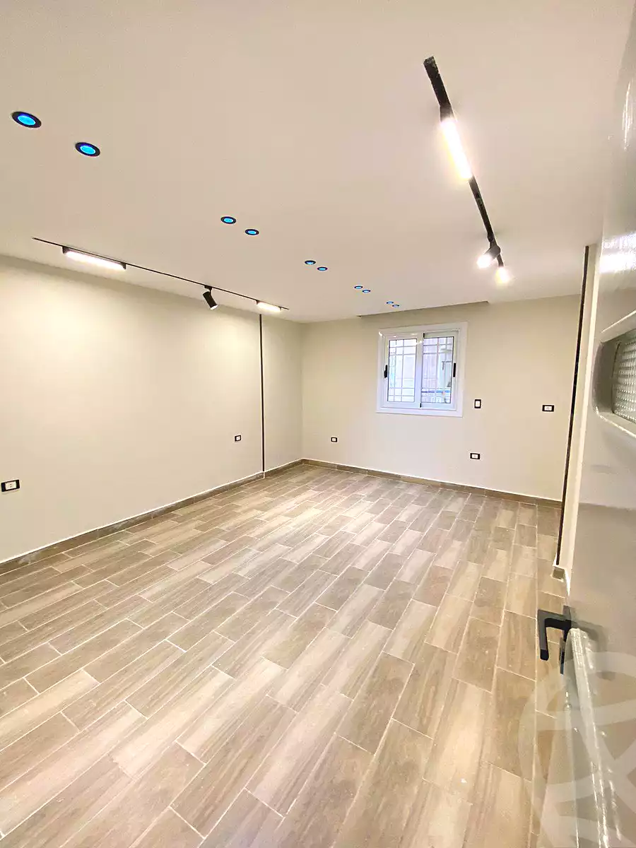 https://aqarmap.com.eg/ar/listing/6966160-for-sale-alexandria-al-agamy-lbytsh-el-reyad-st