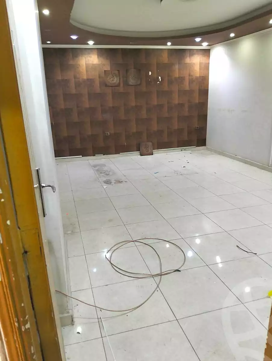 https://aqarmap.com.eg/ar/listing/6966199-for-sale-cairo-helwan-sherif-st
